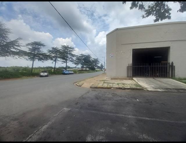 991M² BUSINESS FOR SALE IN BRAKPAN CENTRAL
